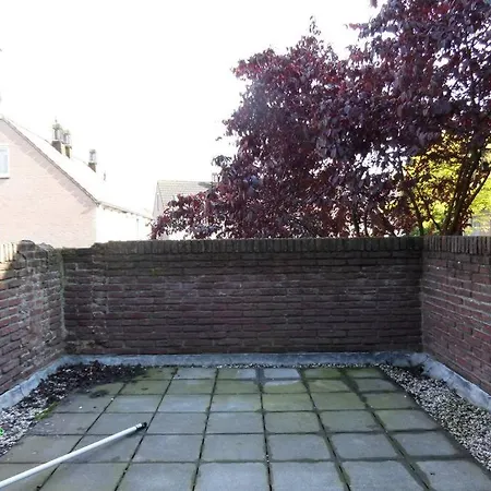 Apartament Kerkakker 1 *